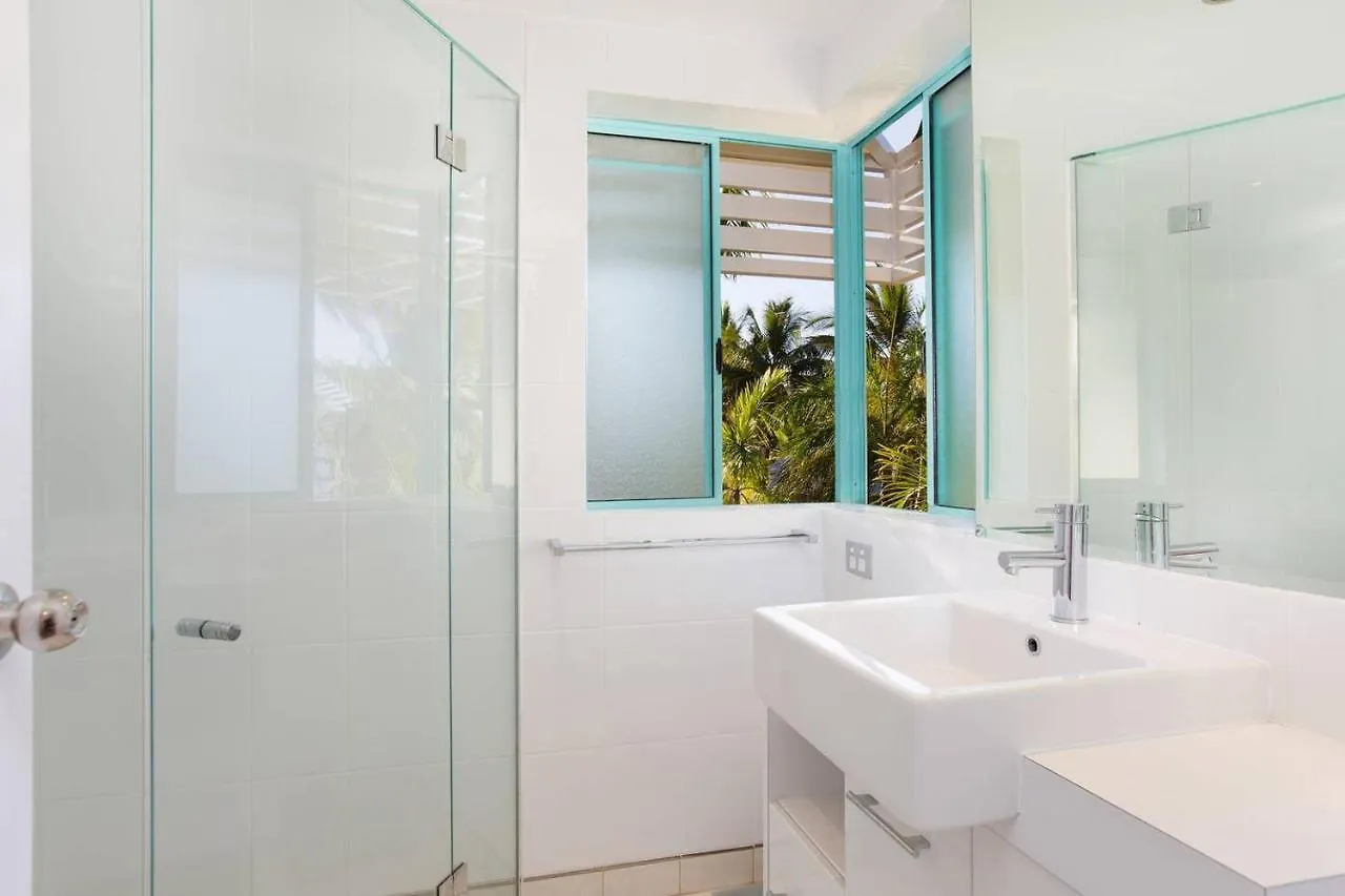 The Beach Shack 3Br Waterfront Resort, Own Wifi Trinity Beach 0*,