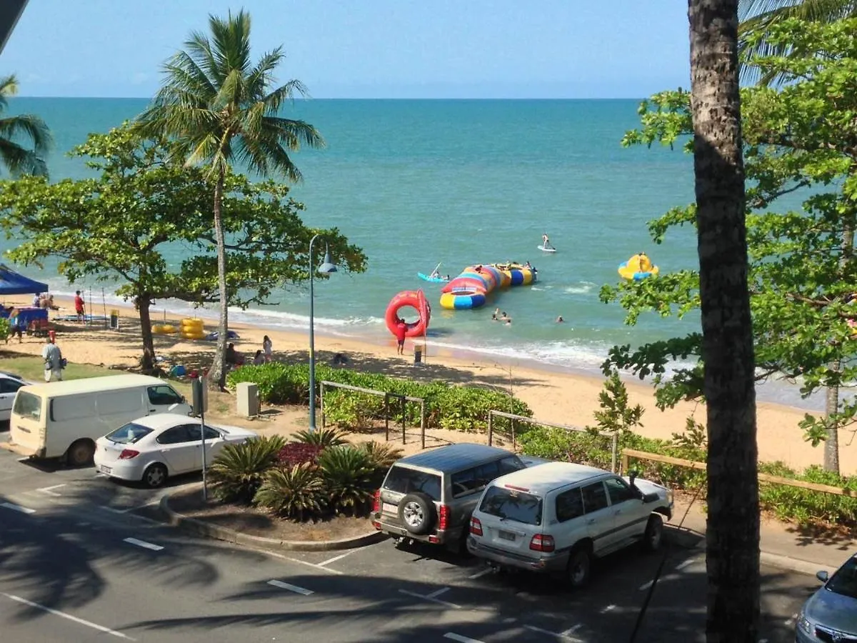 The Beach Shack 3Br Waterfront Resort, Own Wifi Trinity Beach 0*,